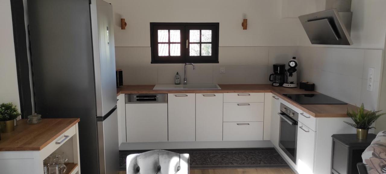 Les "Agathines" Maison 2 Chambres, De 1 A 5 Personnes Ронс-ле-Бен Екстериор снимка