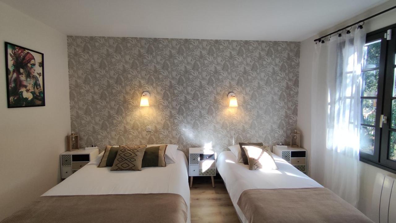 Les "Agathines" Maison 2 Chambres, De 1 A 5 Personnes Ронс-ле-Бен Екстериор снимка